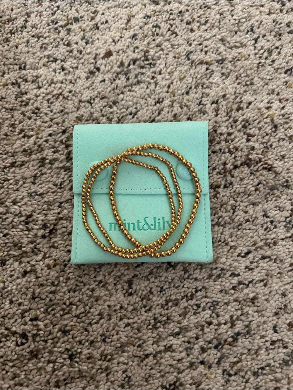mint&lilly Gold Beaded Stretch Bracelet Set - Mint Pouch Included